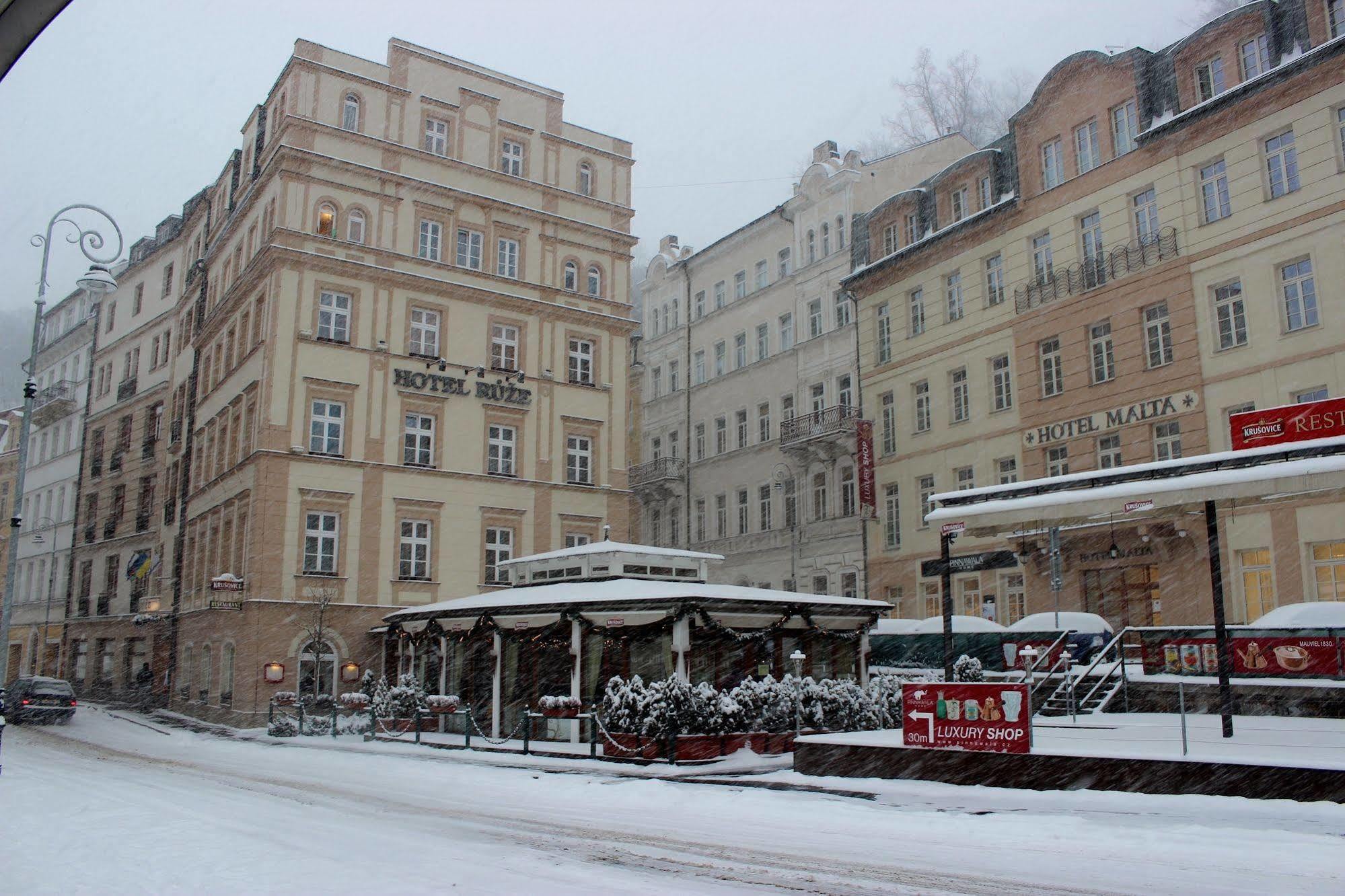 Hotel Malta Karlovy Vary Exterior photo